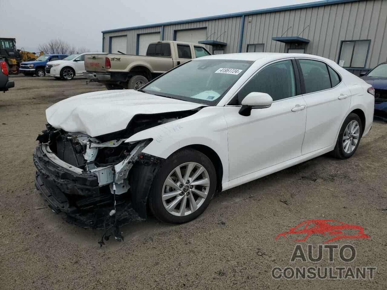 TOYOTA CAMRY 2023 - 4T1C11AK6PU745091