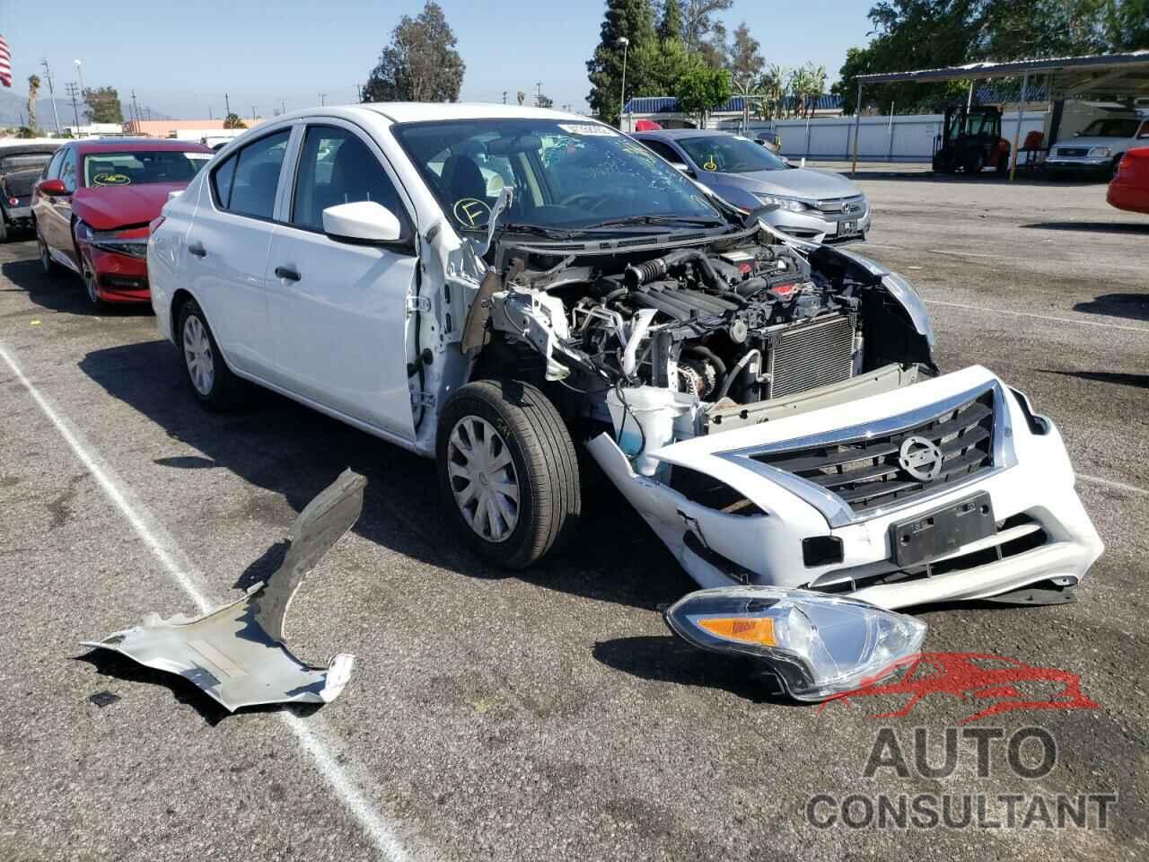 NISSAN VERSA 2018 - 3N1CN7AP8JL835063