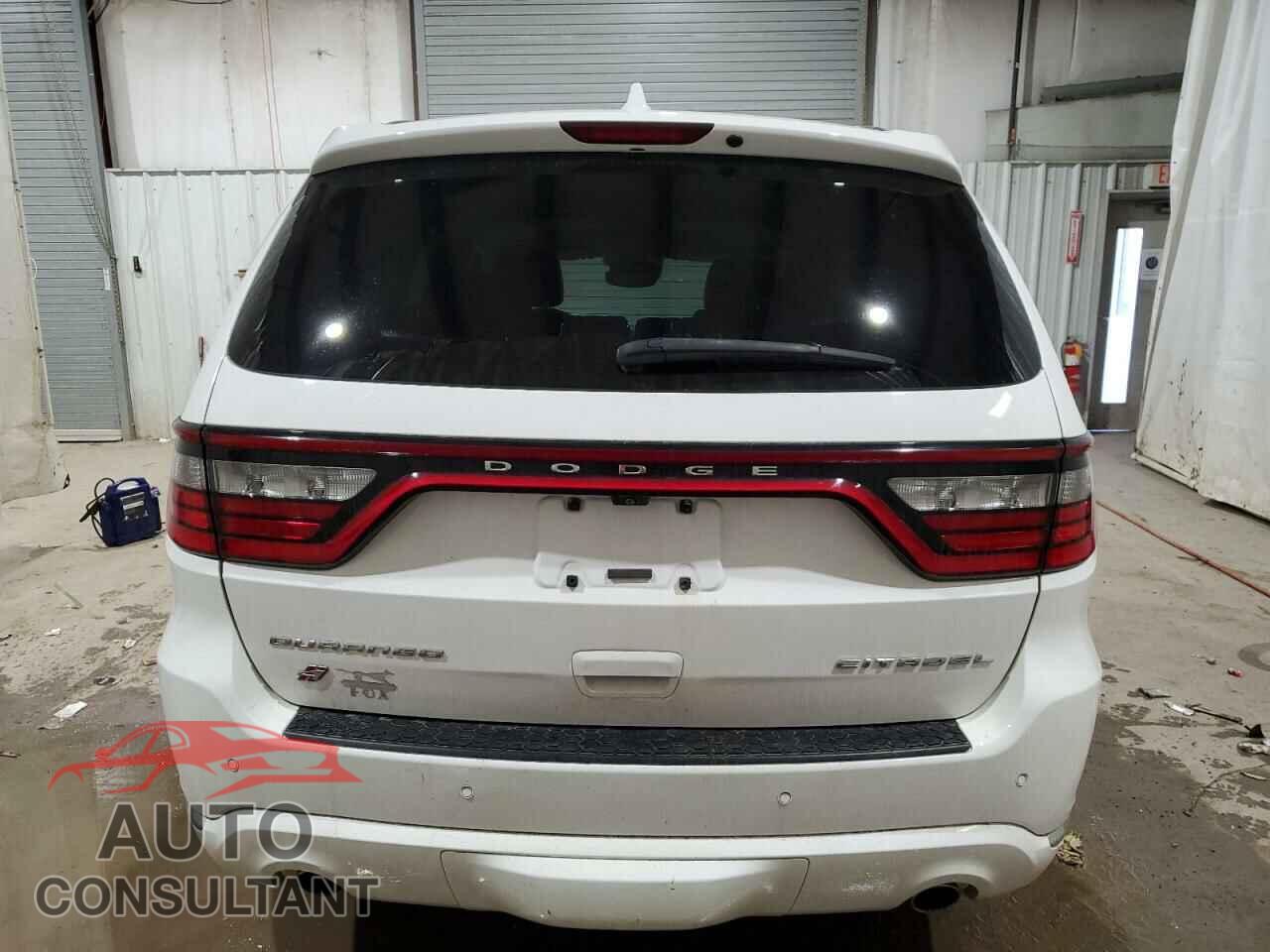 DODGE DURANGO 2018 - 1C4RDJEG0JC206085