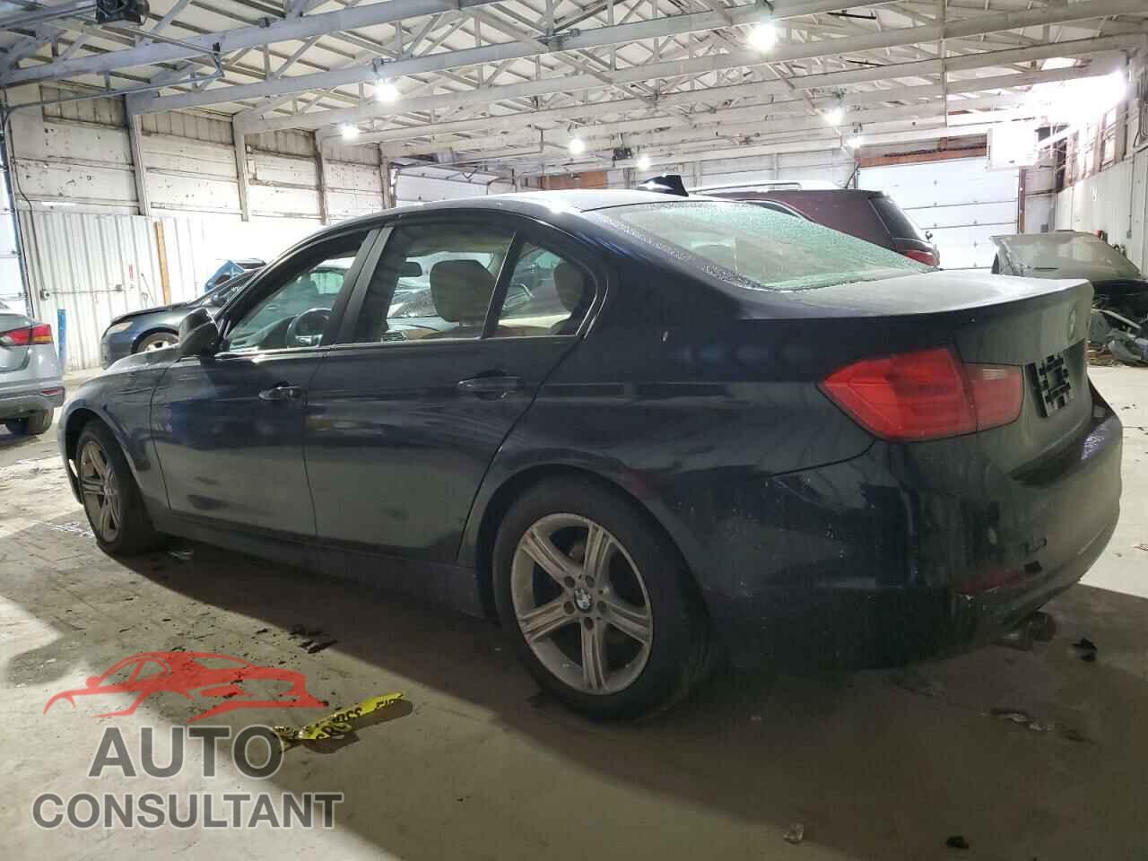BMW 3 SERIES 2013 - WBA3A5C58DF351205