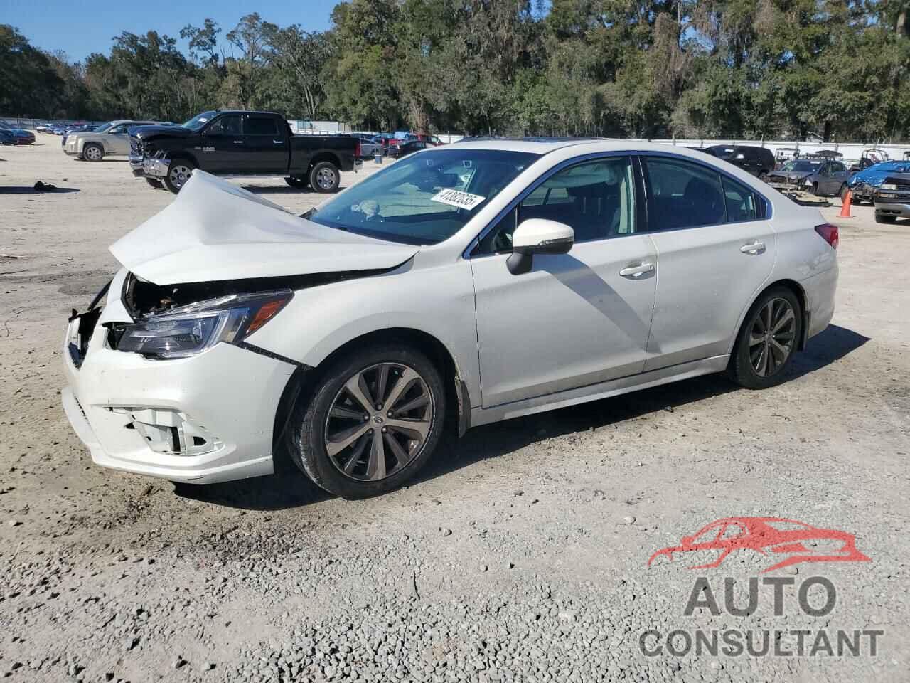 SUBARU LEGACY 2018 - 4S3BNAN61J3022196