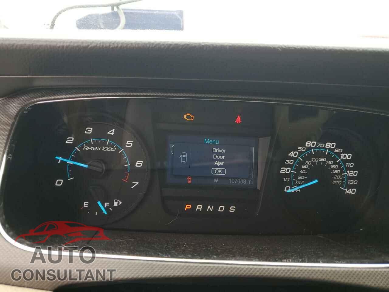 FORD TAURUS 2017 - 1FAHP2D83HG125514