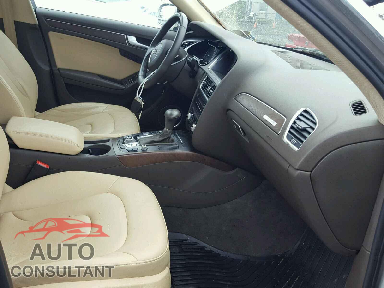 AUDI A4 2015 - WAUFFAFL0FN022444