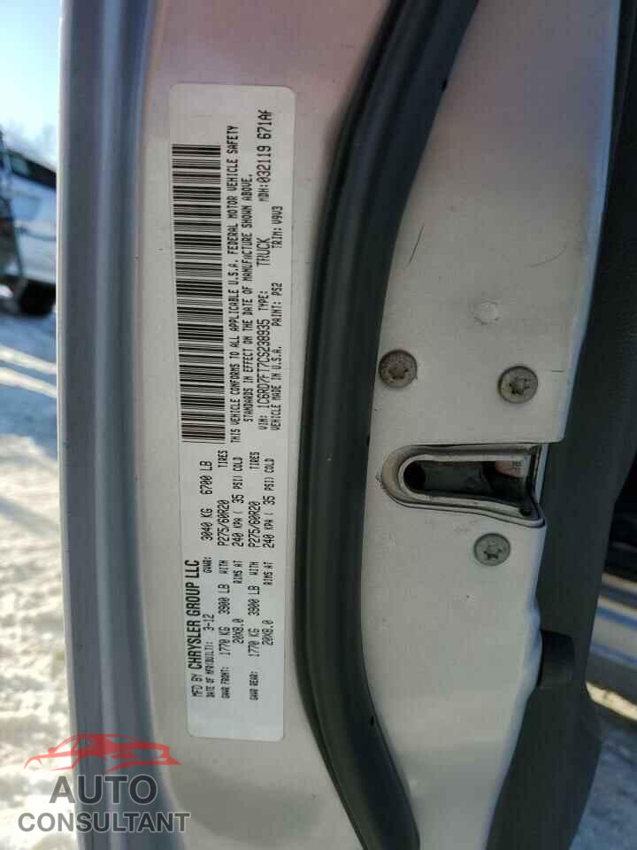 DODGE RAM 1500 2012 - 1C6RD7FT7CS238935