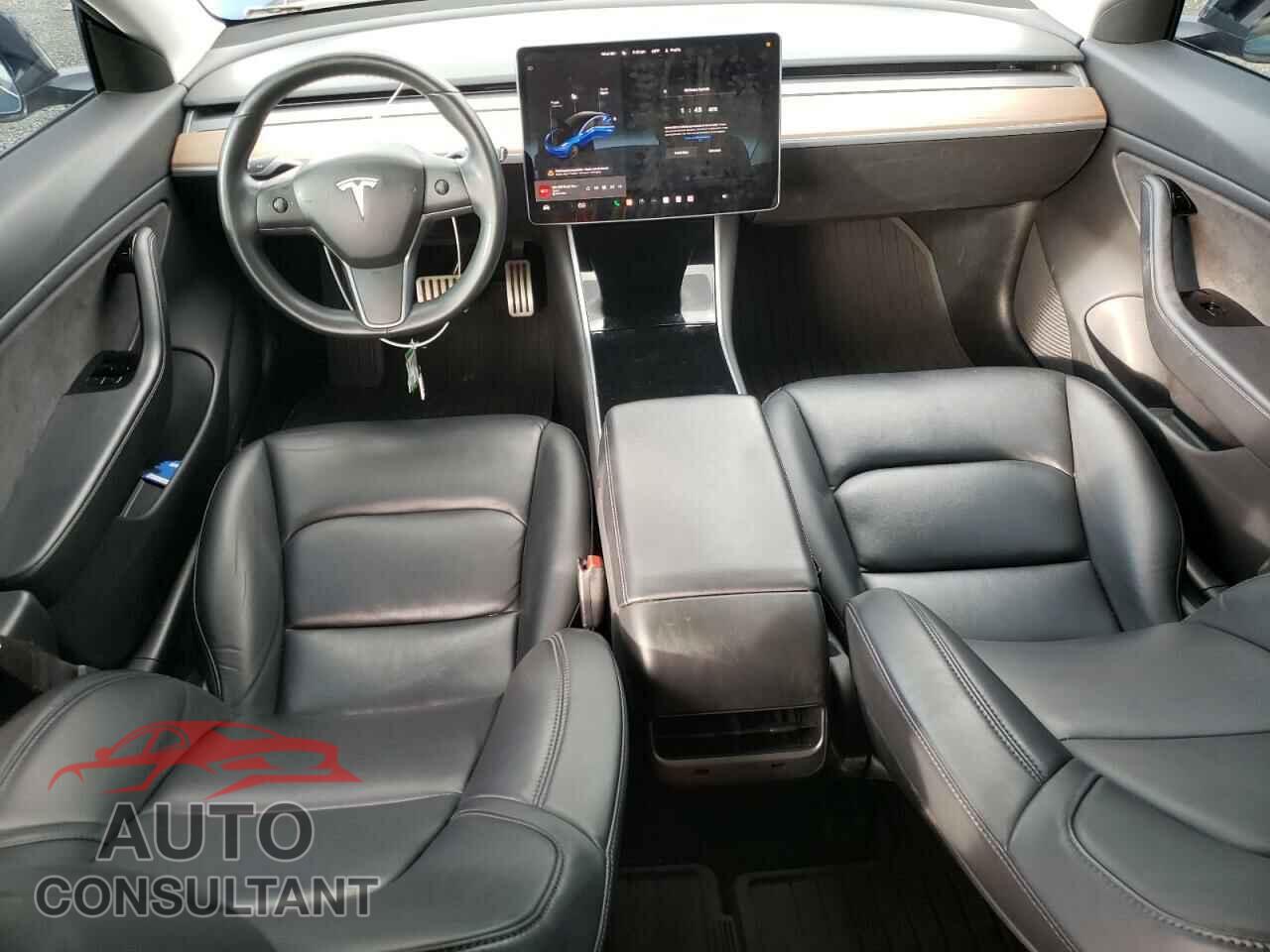 TESLA MODEL 3 2018 - 5YJ3E1EB3JF084106