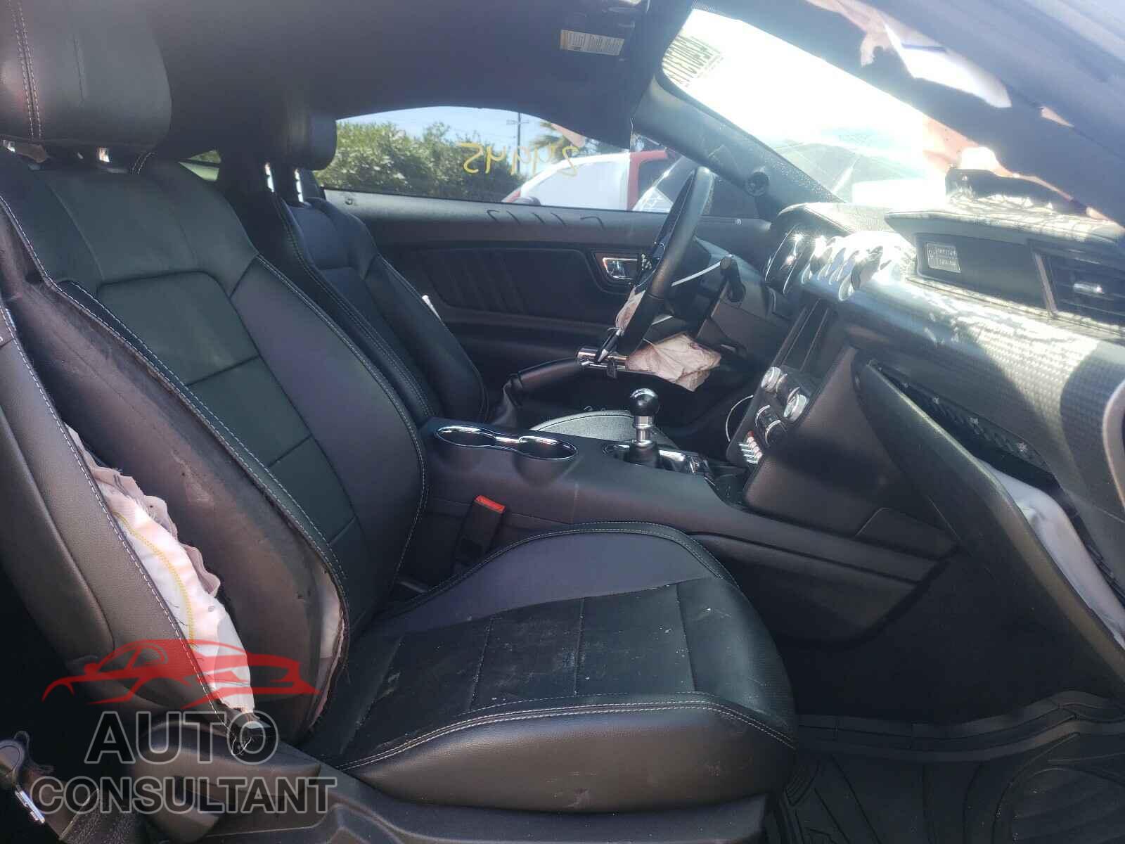 FORD MUSTANG 2017 - 1FA6P8CF5H5266879
