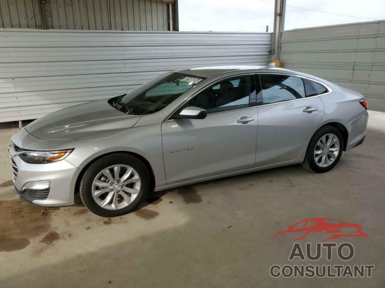 CHEVROLET MALIBU 2021 - 1G1ZD5ST9MF072410