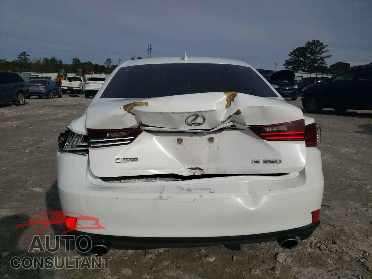 LEXUS IS 2014 - JTHBE1D20E5009785