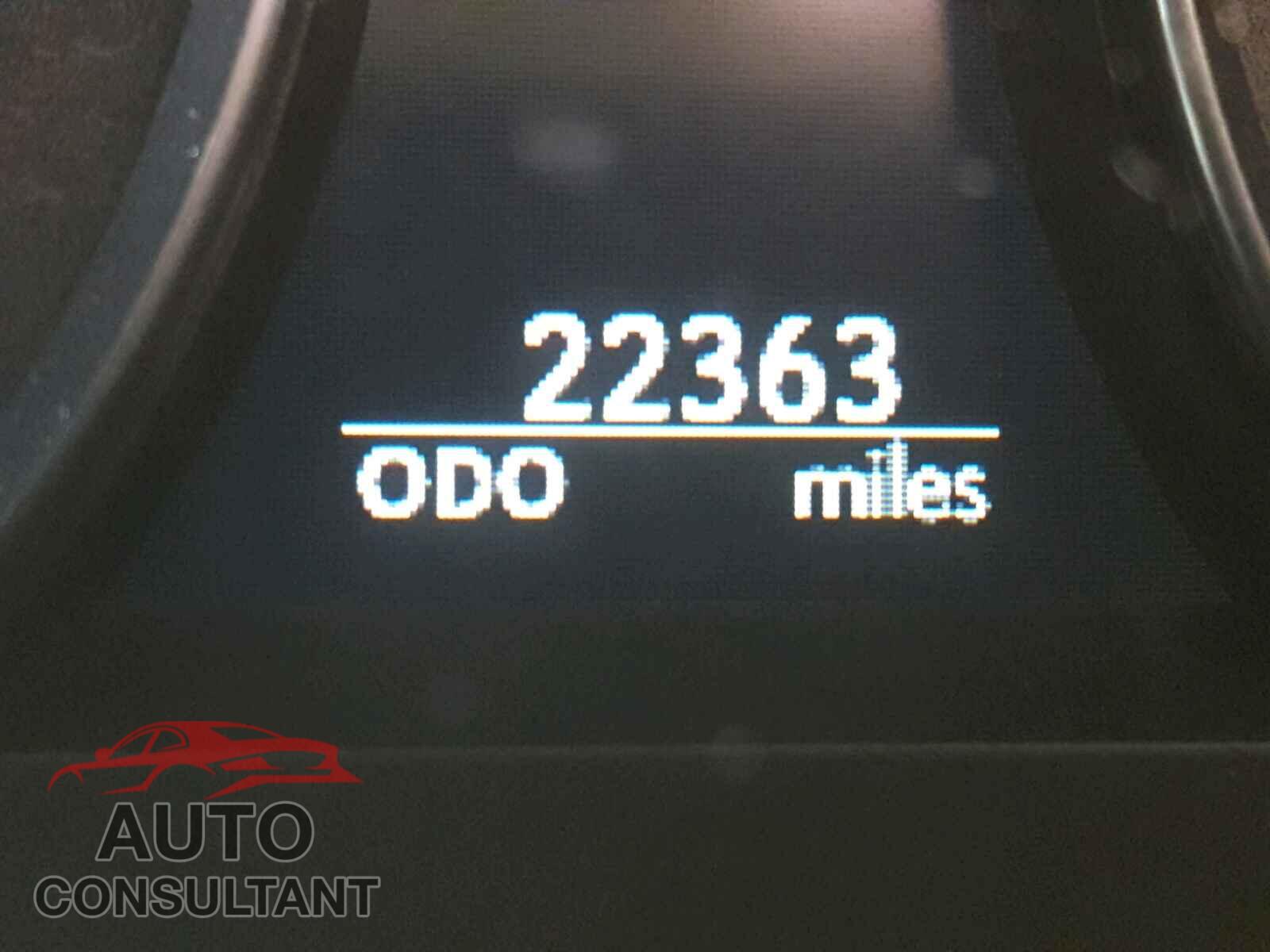 LEXUS LS460 2016 - JTHBL5EF2G5140217