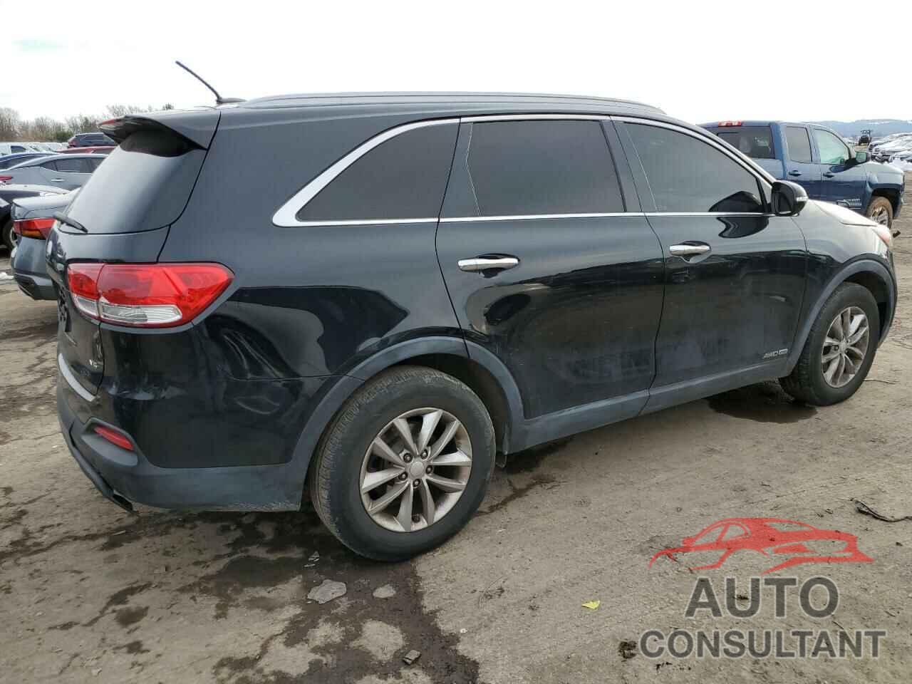 KIA SORENTO 2016 - 5XYPGDA57GG107207