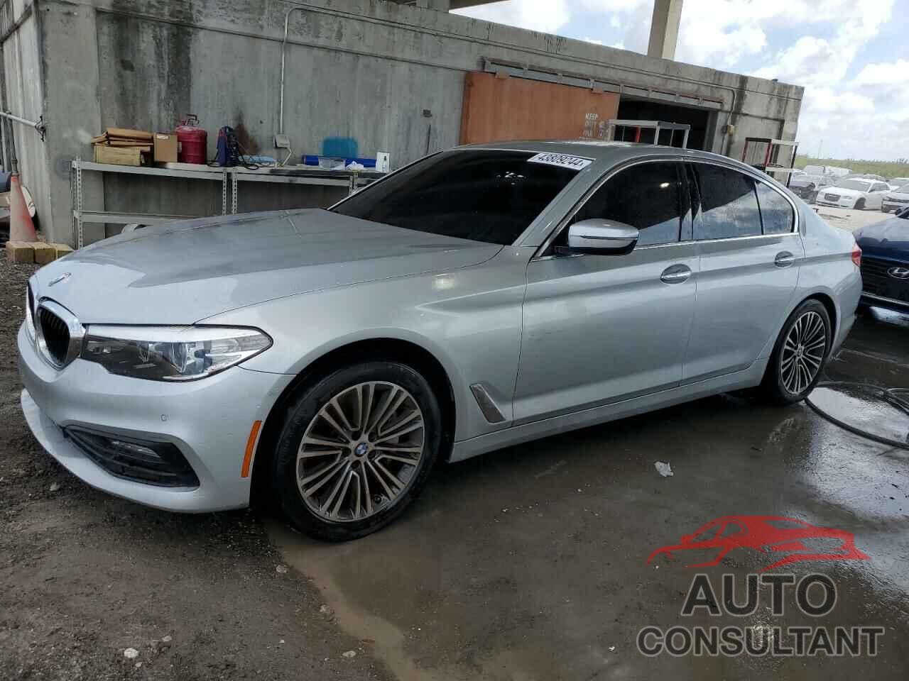 BMW 5 SERIES 2018 - WBAJA5C54JG899943