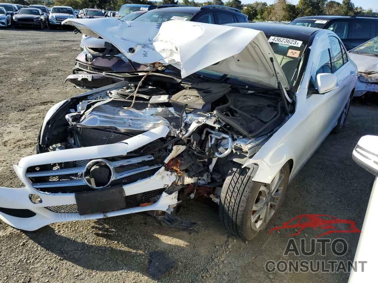 MERCEDES-BENZ C-CLASS 2015 - 55SWF4JB7FU068031
