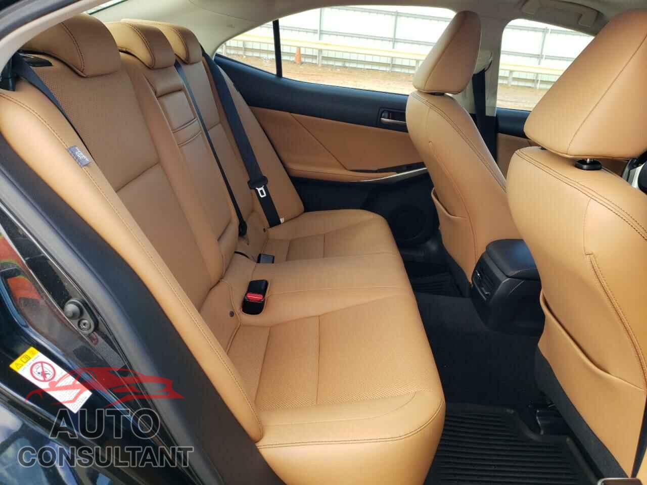 LEXUS IS 2017 - JTHCM1D28H5020352