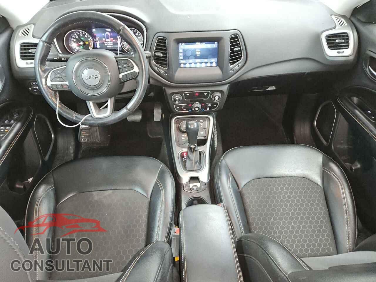 JEEP COMPASS 2020 - 3C4NJDBB5LT138679