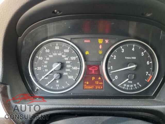 BMW 3 SERIES 2011 - WBAPH7G55BNM58606