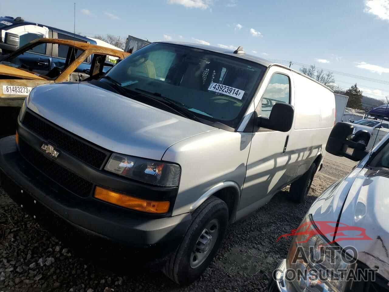 CHEVROLET EXPRESS 2021 - 1GCWGAFP3M1154914