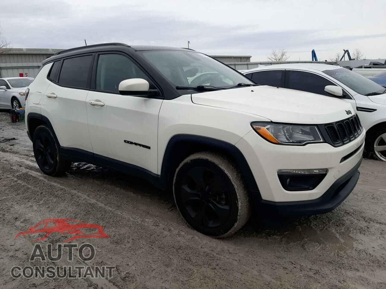 JEEP COMPASS 2018 - 3C4NJDBB7JT452945