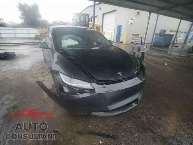 TESLA MODEL 3 2024 - 5YJ3E1EB9RF735475