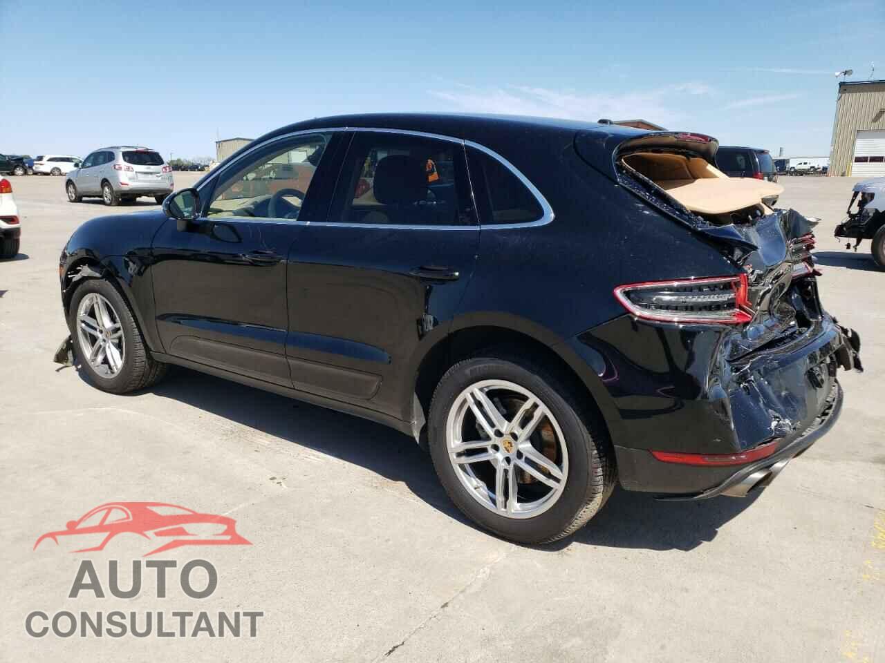 PORSCHE MACAN 2015 - WP1AB2A59FLB58850