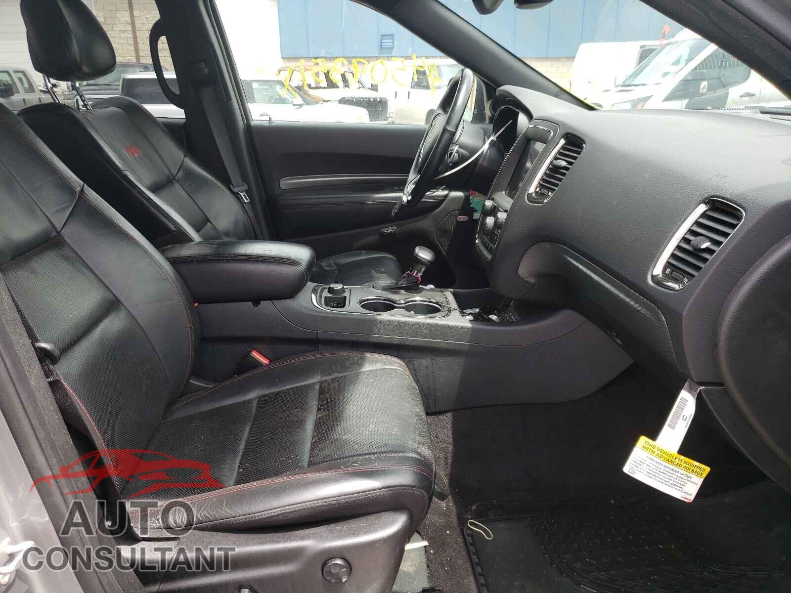 DODGE DURANGO 2018 - 1C4SDJCT1JC228727