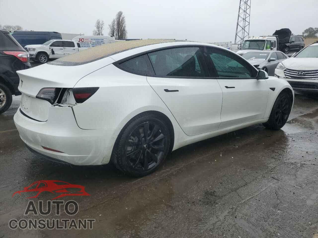 TESLA MODEL 3 2017 - 5YJ3E1EAXHF002132