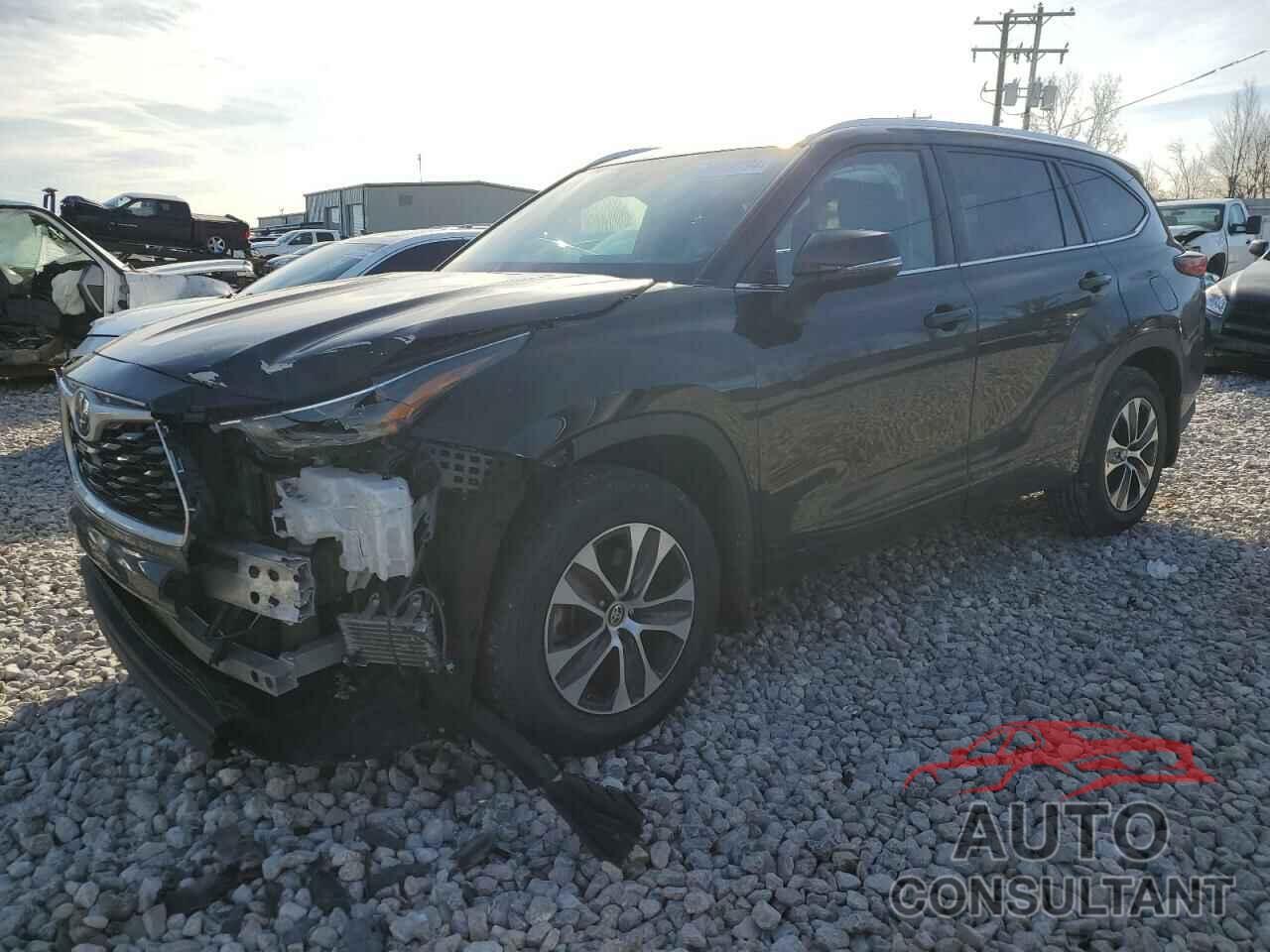 TOYOTA HIGHLANDER 2021 - 5TDGZRBH2MS070839