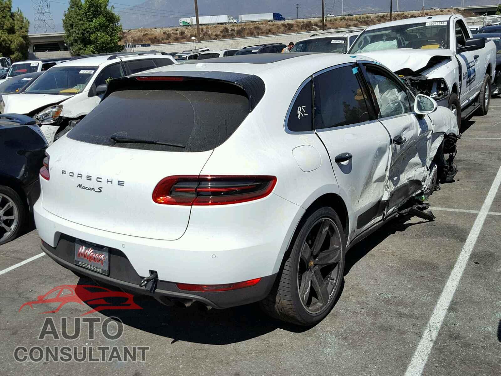 PORSCHE MACAN S 2018 - WP1AB2A56JLB37043