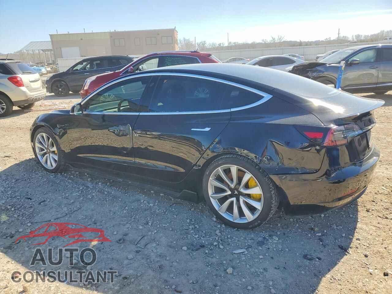 TESLA MODEL 3 2019 - 5YJ3E1EA2KF399231
