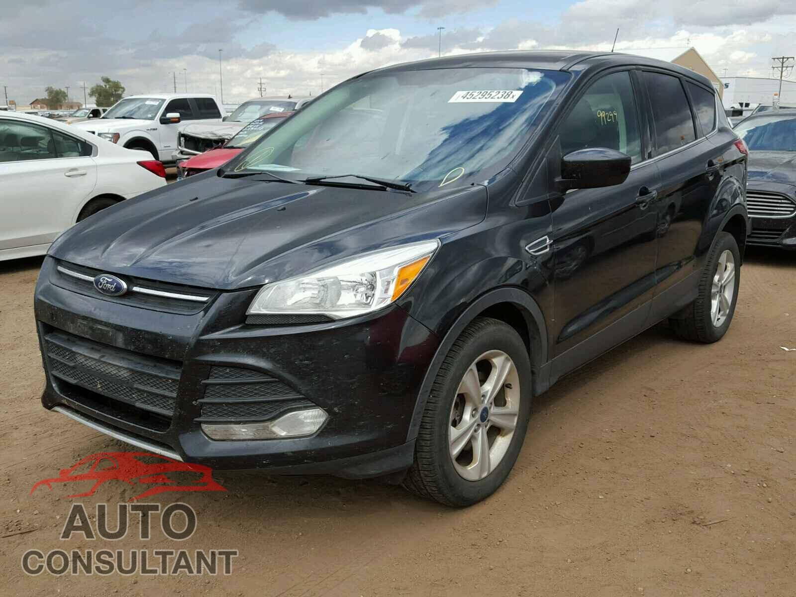 FORD ESCAPE SE 2015 - 1FMCU9G94FUA83665