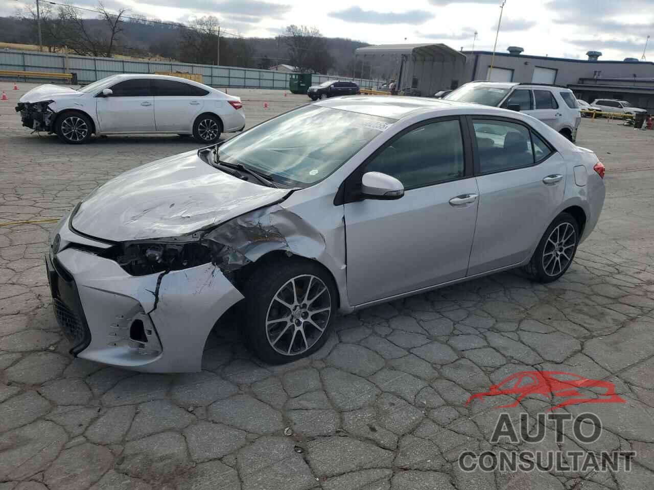 TOYOTA COROLLA 2017 - 5YFBURHE4HP588200