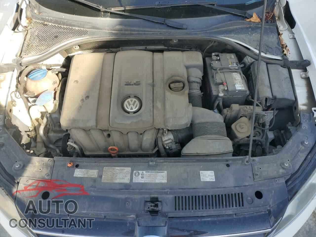 VOLKSWAGEN PASSAT 2012 - 1VWAP7A34CC062972