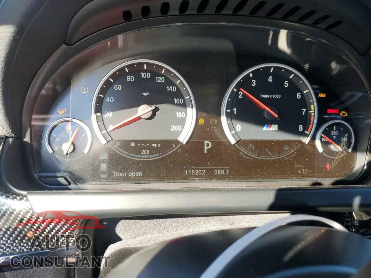 BMW M6 2014 - WBS6C9C51ED466736
