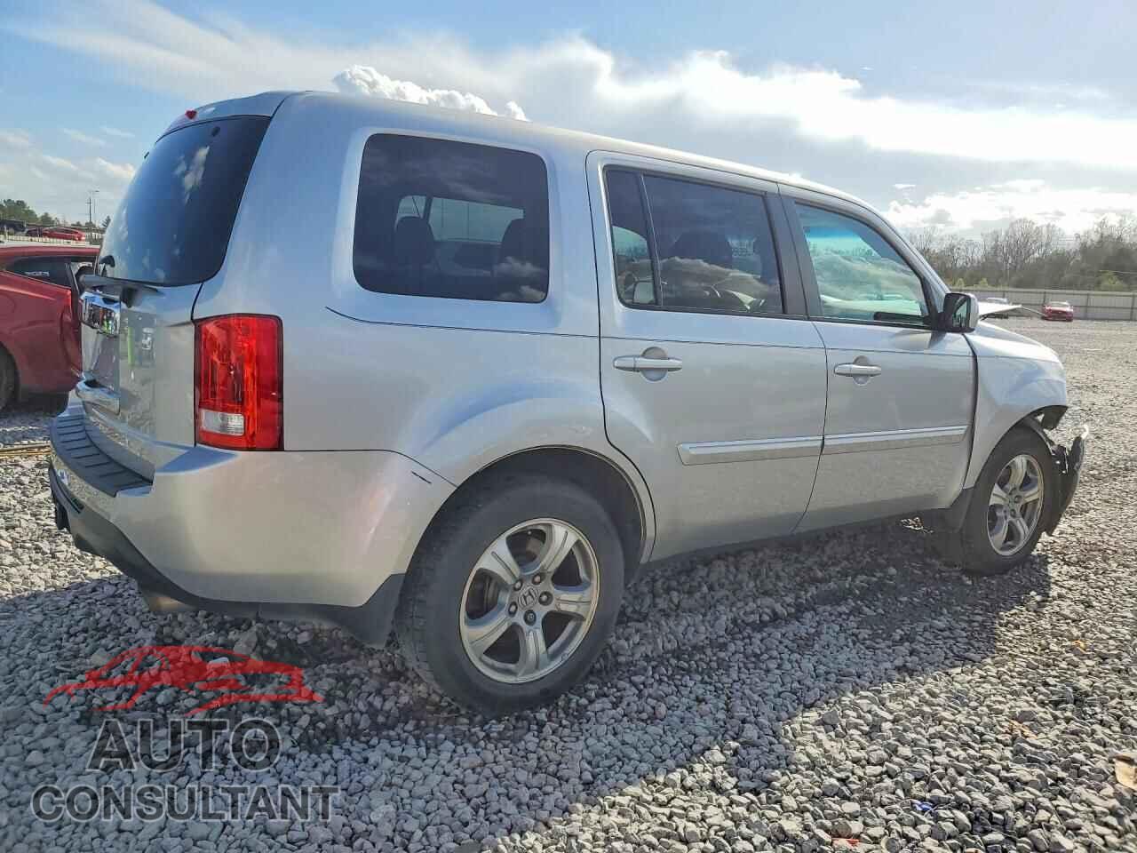 HONDA PILOT 2012 - 5FNYF3H57CB027320