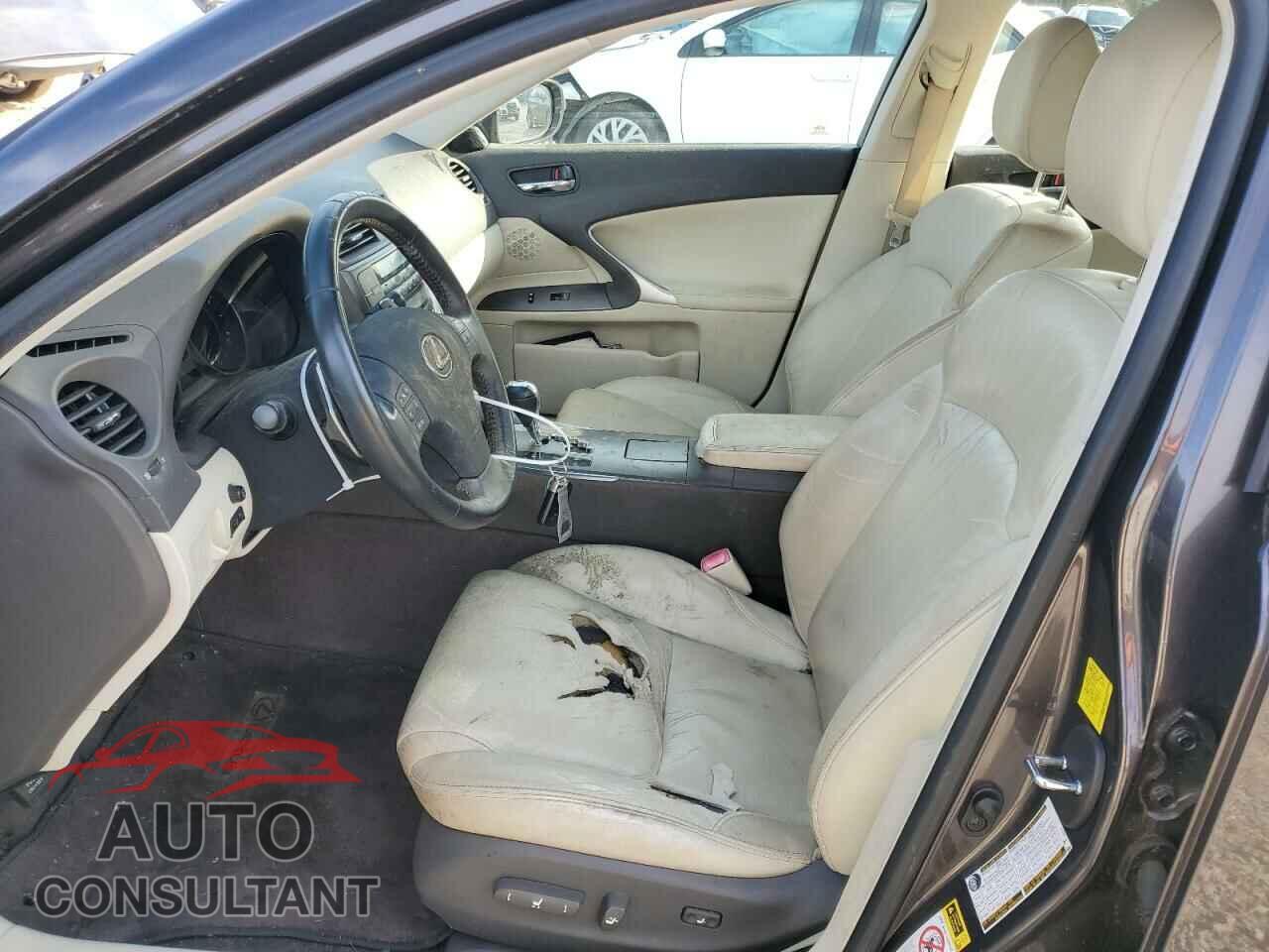 LEXUS IS 2010 - JTHBF5C2XA5124765