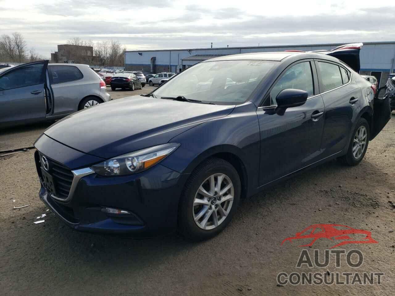 MAZDA 3 2018 - 3MZBN1U74JM187147