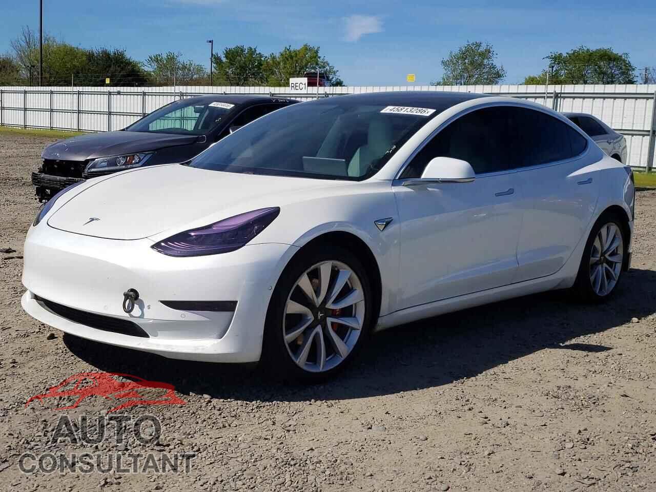 TESLA MODEL 3 2019 - 5YJ3E1EB4KF437261