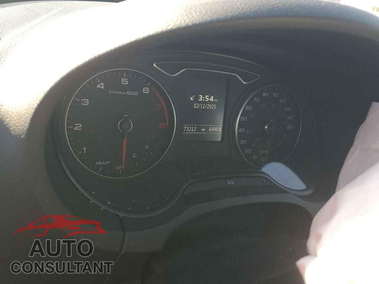 AUDI A3 2016 - WAUC7GFF2G1039901