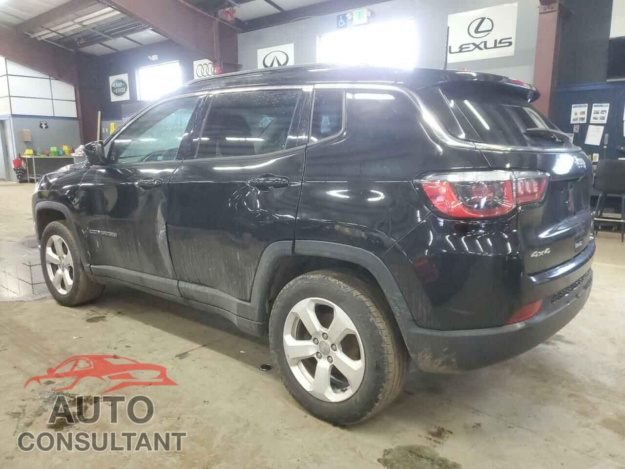 JEEP COMPASS 2018 - 3C4NJDBB4JT354987