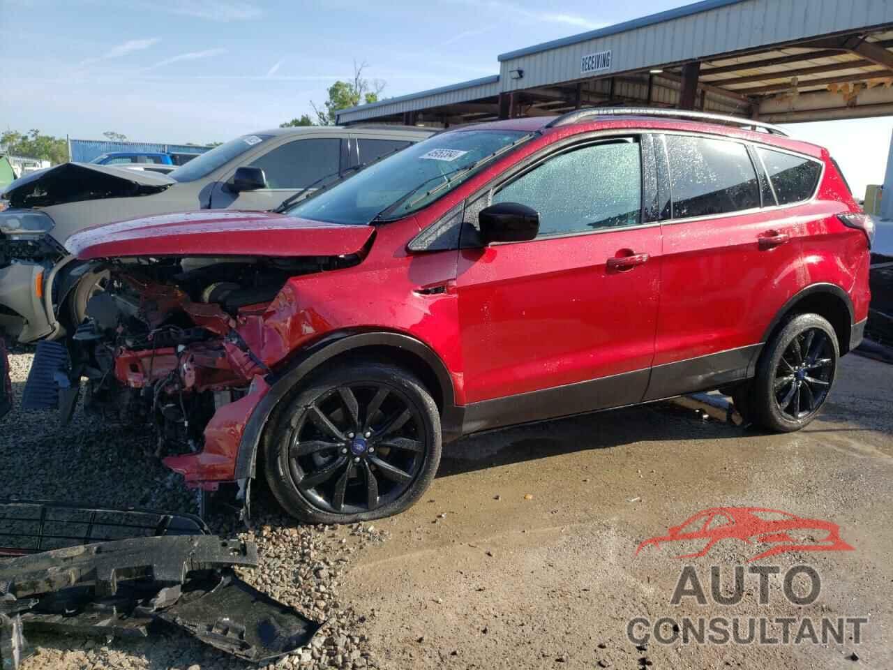 FORD ESCAPE 2017 - 1FMCU0GD4HUE43584