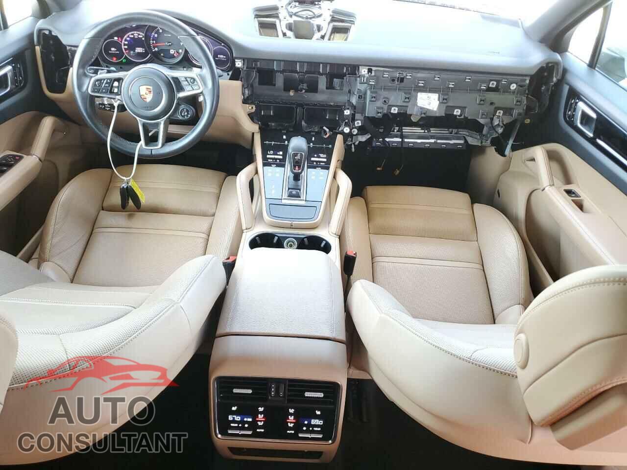 PORSCHE CAYENNE 2021 - WP1BA2AY7MDA40868