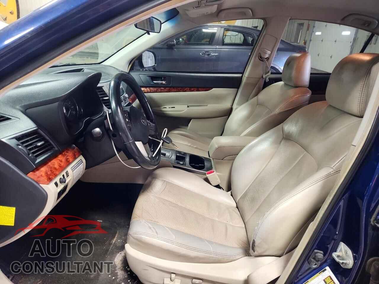 SUBARU LEGACY 2011 - 4S3BMDJ60B2243015