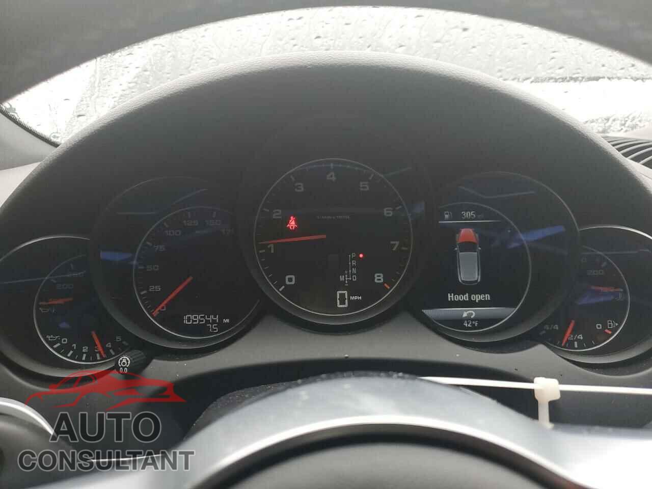 PORSCHE CAYENNE 2017 - WP1AA2A24HKA85212