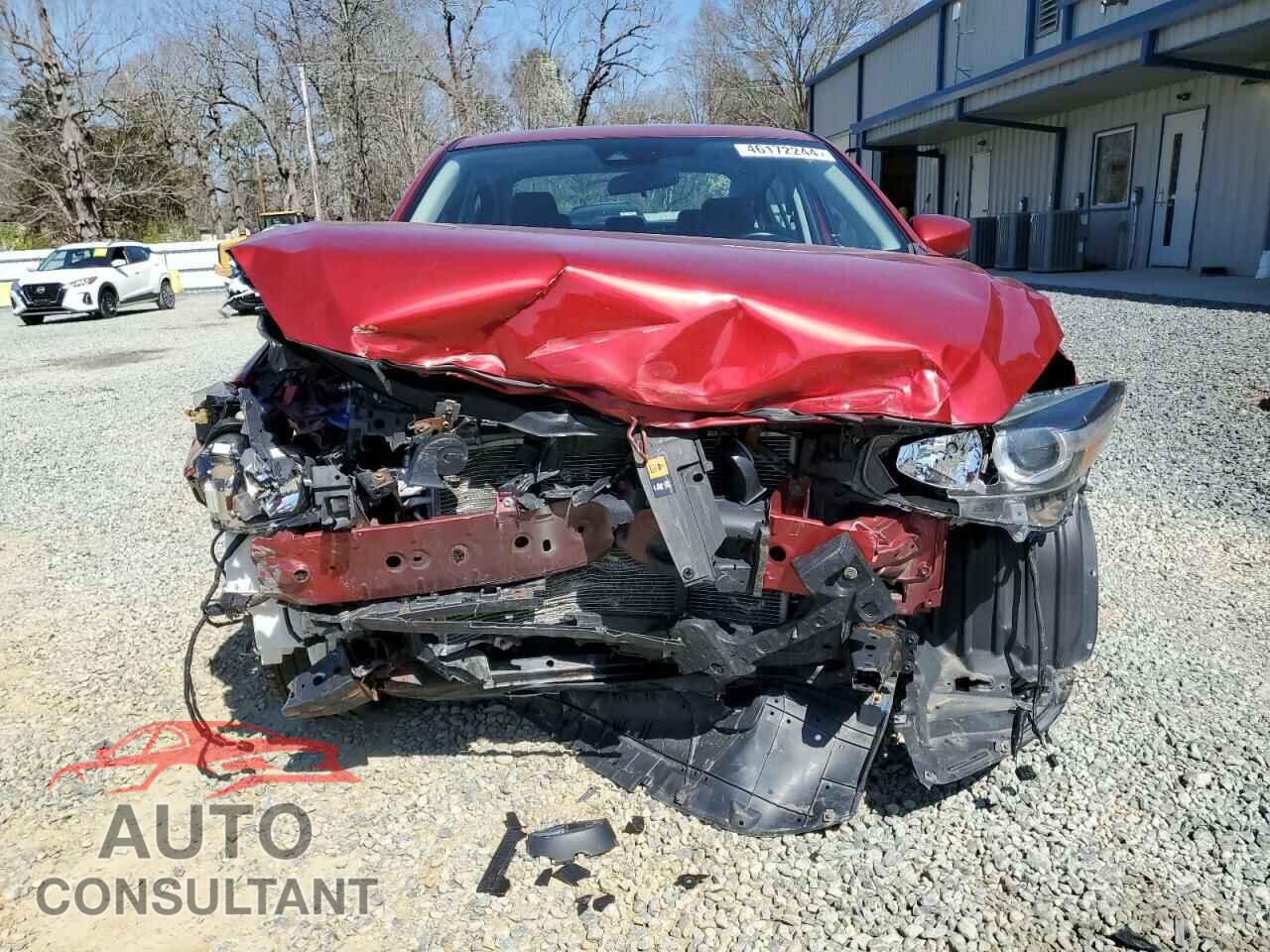 MAZDA 3 2018 - 3MZBN1V34JM201009