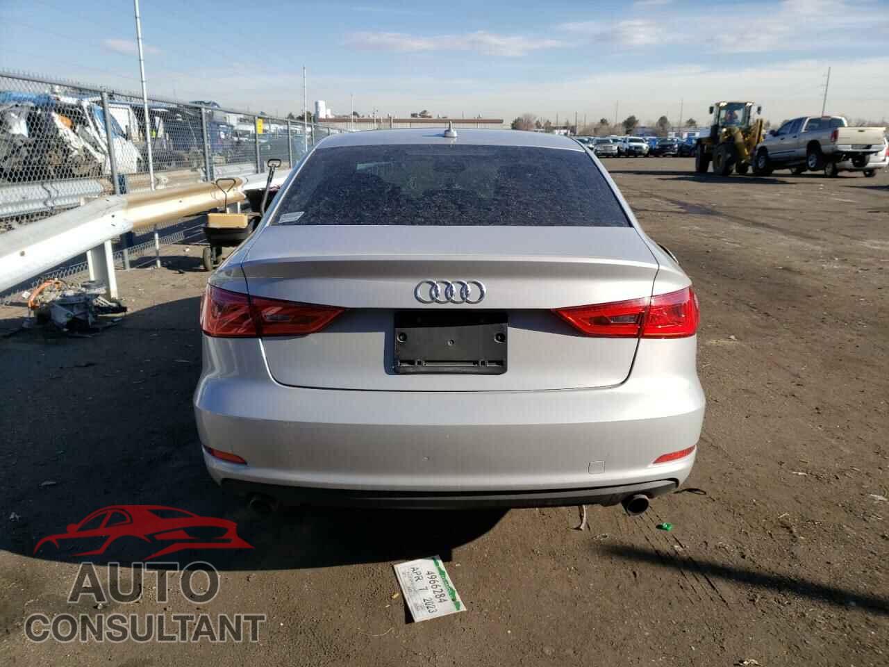 AUDI A3 2015 - WAUEFGFF8F1034051