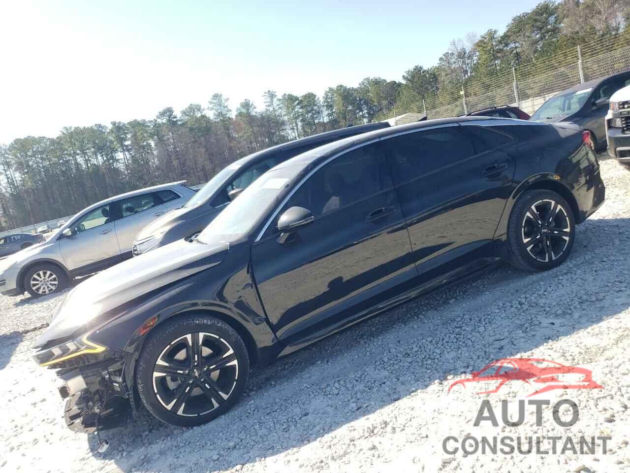 KIA K5 2022 - 5XXG64J26NG083010