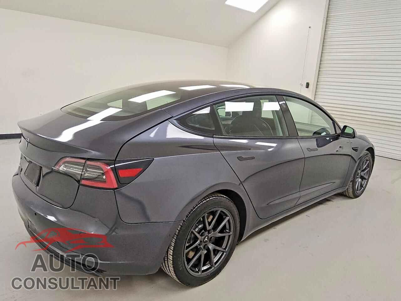 TESLA MODEL 3 2022 - 5YJ3E1EA4NF190609