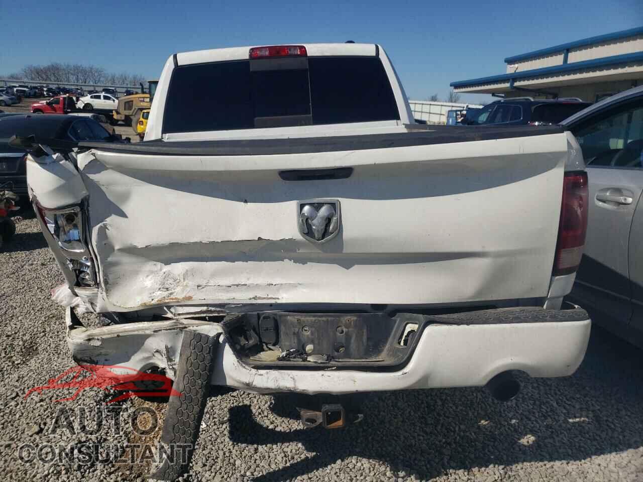 DODGE RAM 1500 2012 - 1C6RD7MT4CS315005