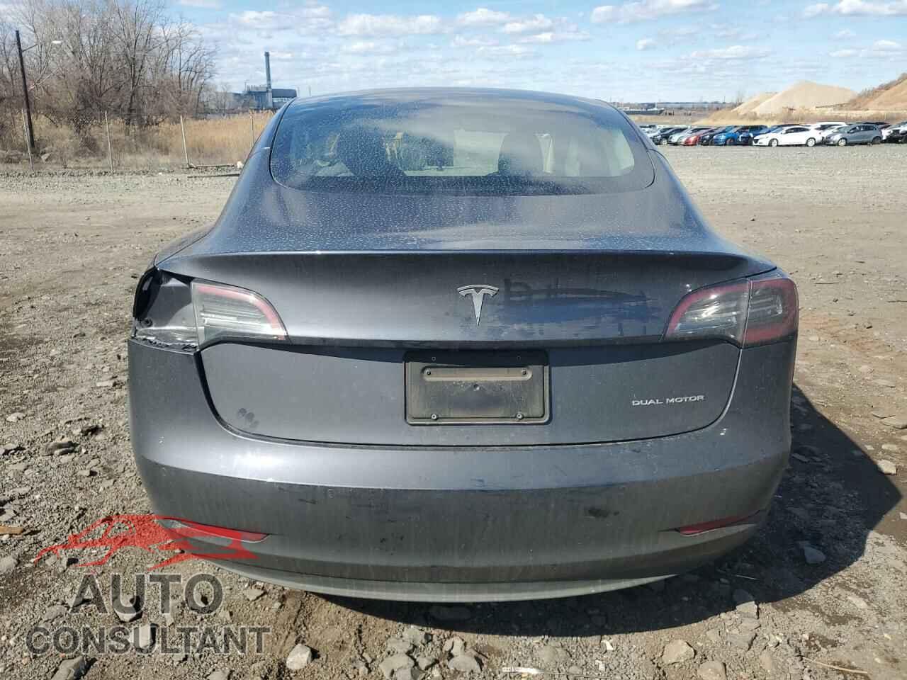TESLA MODEL 3 2022 - 5YJ3E1EB7NF257549