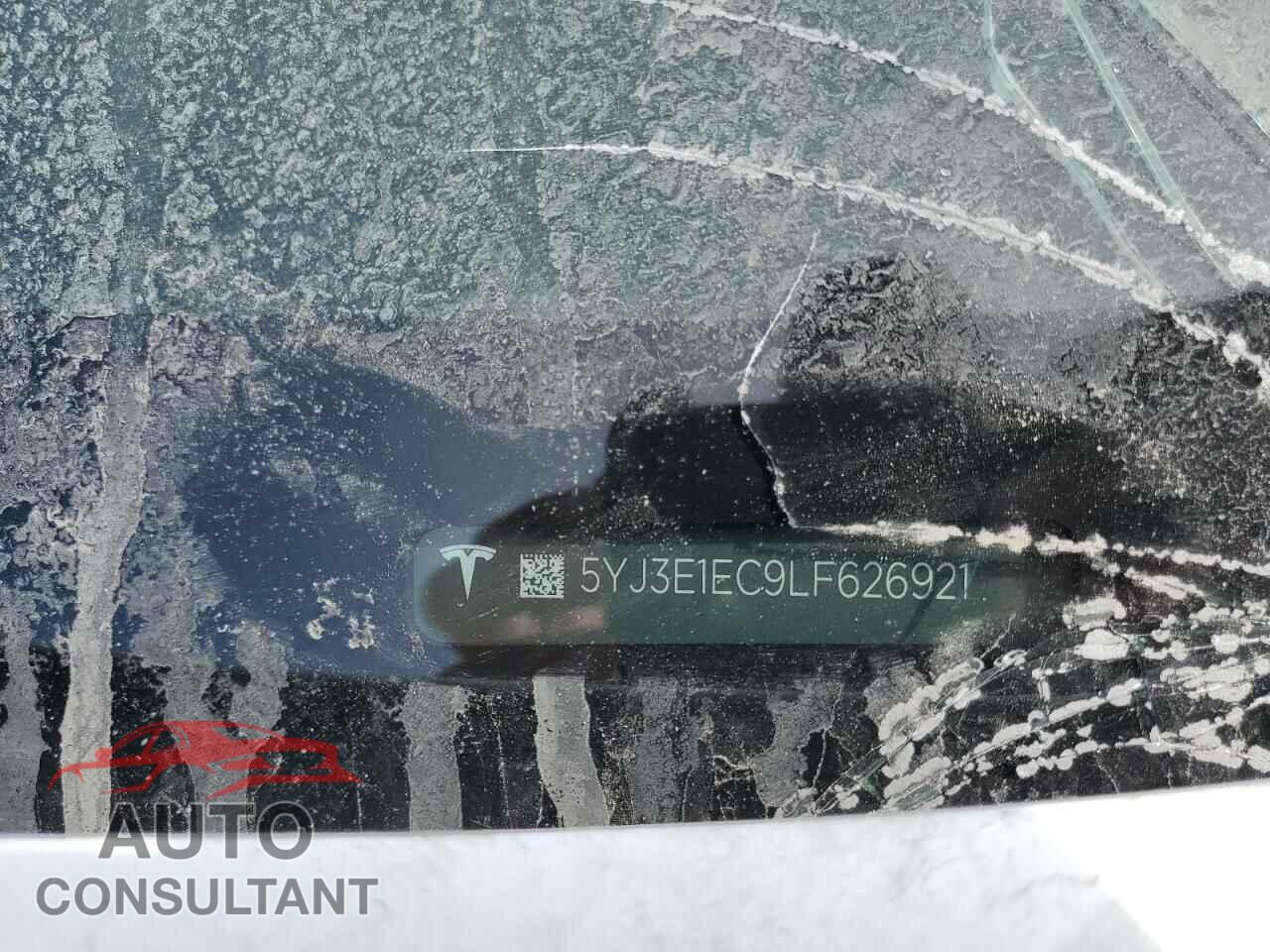 TESLA MODEL 3 2020 - 5YJ3E1EC9LF626921