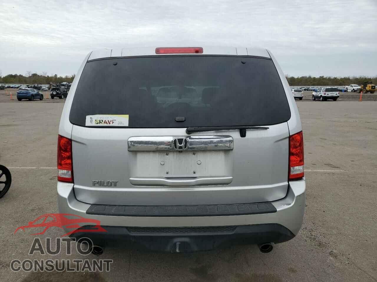 HONDA PILOT 2012 - 5FNYF3H55CB015716